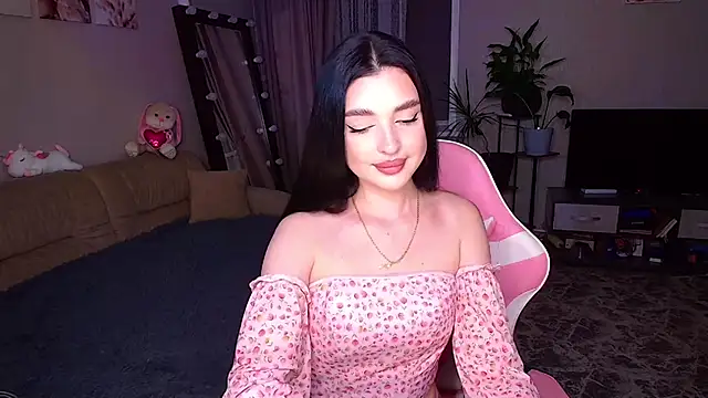   Malika   online show from October 22, 2:39 pm