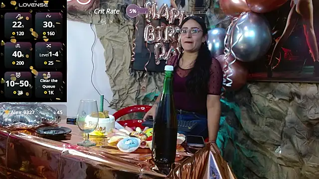 sharoon cheerry online show from December 5, 5:28 pm