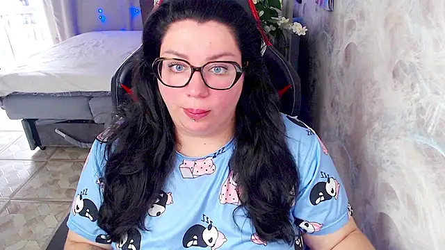 Snapshot of alexa_sweetyy chatting on June 29, 9:04 am alexa sweetyy online show from June 29, 9:04 am