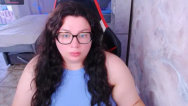 Snapshot of alexa_sweetyy chatting on July 12, 3:47 pm alexa sweetyy online show from July 12, 3:47 pm
