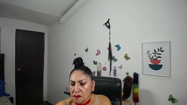 mature bigboobs10 online show from February 4, 3:56 am