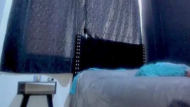 amareto queen online show from October 4, 7:34 pm