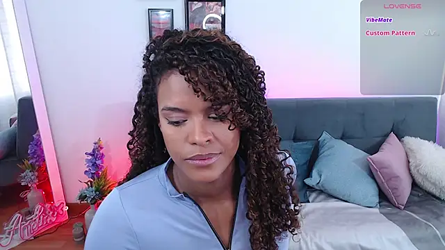 Amelia bss online show from December 8, 4:50 pm