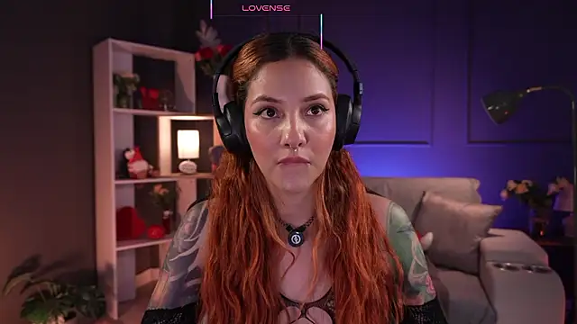 RedJasmine  online show from March 13, 11:33 pm