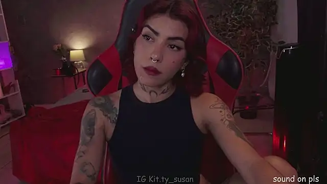 kitty pruu online show from June 7, 10:46 pm