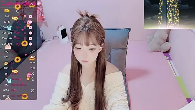 Snapshot of TUTU-new chatting on January 4, 1:42 pm TUTU-new online show from January 4, 1:42 pm