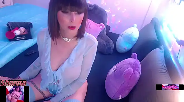 ShanLovely online show from February 10, 5:52 pm