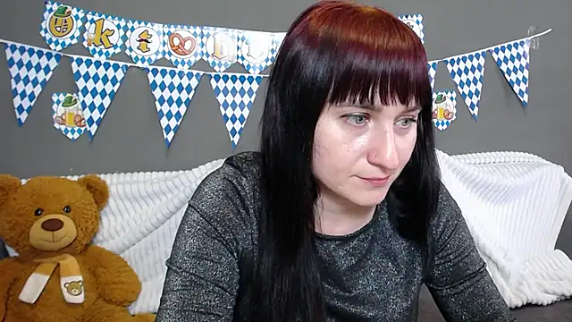 Snapshot of NinaFlawlees chatting on September 28, 12:10 pm NinaFlawlees online show from September 28, 12:10 pm