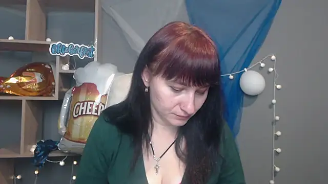 Snapshot of NinaFlawlees chatting on October 10, 11:53 am NinaFlawlees online show from October 10, 11:53 am