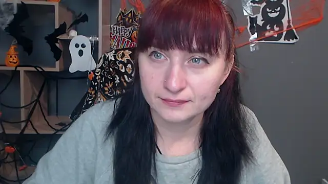 Snapshot of NinaFlawlees chatting on October 20, 12:05 pm NinaFlawlees online show from October 20, 12:05 pm