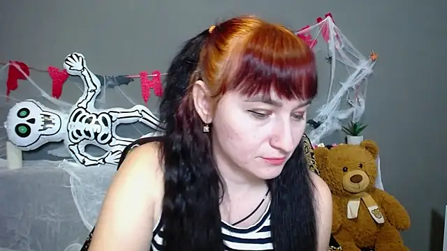 Snapshot of NinaFlawlees chatting on November 1, 1:13 pm NinaFlawlees online show from November 1, 1:13 pm