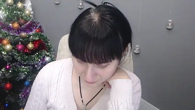 NinaFlawlees online show from December 19, 1:07 pm