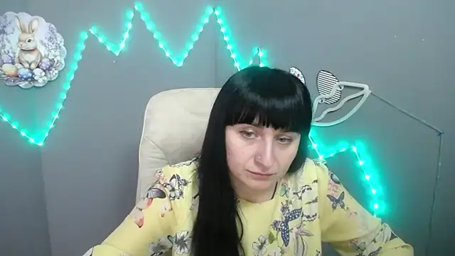 Snapshot of NinaFlawlees chatting on April 8, 12:16 pm NinaFlawlees online show from April 8, 12:16 pm
