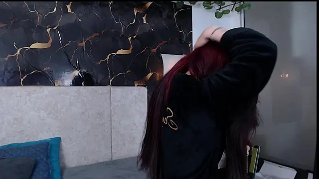 Snapshot of adriscute chatting on March 22, 6:06 am adriscute online show from March 22, 6:06 am