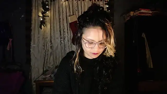 Hathorlove online show from January 7, 3:20 am