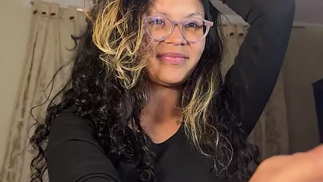 Hathorlove online show from June 19, 5:23 am
