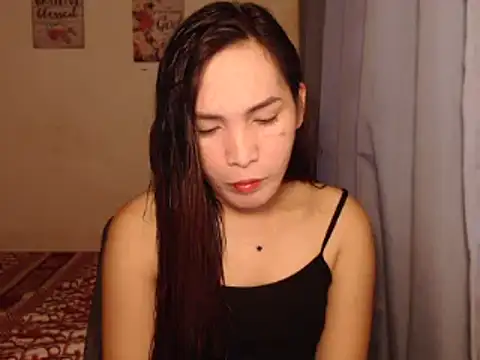 Snapshot of Msyensmith chatting on February 23, 9:44 am Msyensmith online show from February 23, 9:44 am