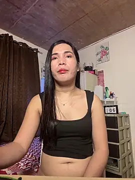 Snapshot of Msyensmith chatting on September 11, 4:23 am Msyensmith online show from September 11, 4:23 am