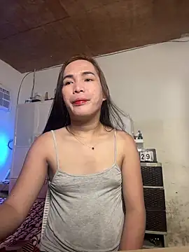 Snapshot of Msyensmith chatting on September 29, 7:46 am Msyensmith online show from September 29, 7:46 am