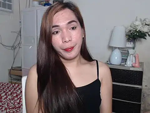 Msyensmith online show from March 18, 4:48 am