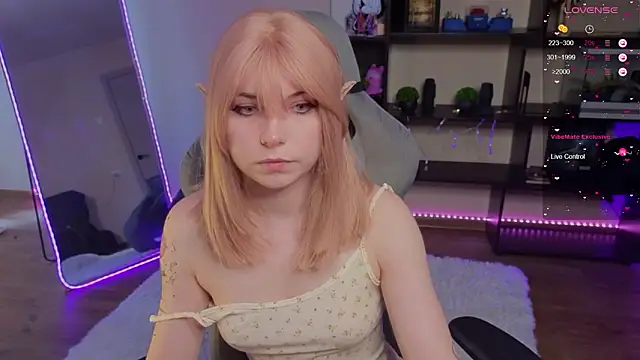 Snapshot of zelda_1 chatting on February 1, 9:08 am zelda 1 online show from February 1, 9:08 am