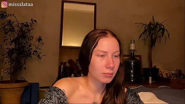 elfess online show from November 18, 6:34 pm