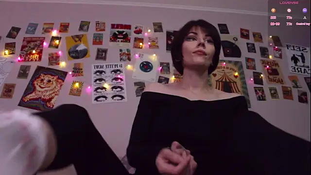 Luna Blake online show from June 18, 5:06 pm