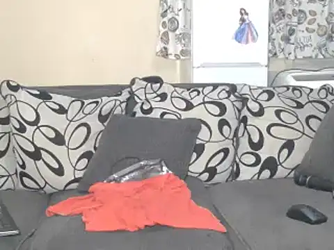 DollyPerryXX online show from December 30, 2:09 am