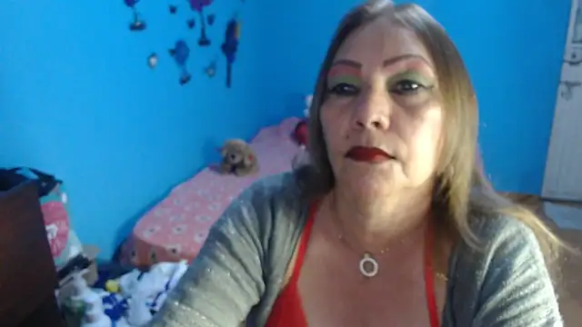 milfeddy  online show from December 6, 9:02 pm