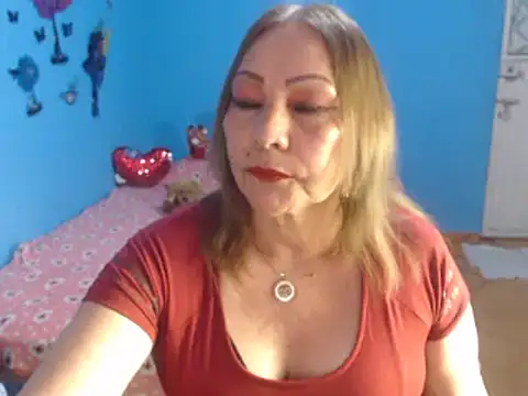 milfeddy  online show from December 14, 9:13 pm