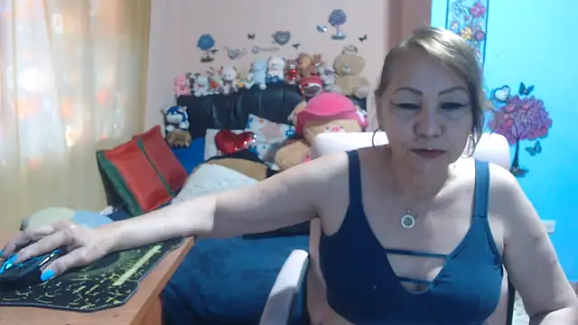 milfeddy  online show from October 10, 12:15 pm