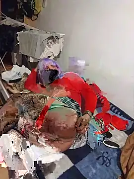 xxxcross90 online show from April 8, 12:43 am