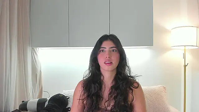 Gaby zahir  online show from March 2, 6:48 pm