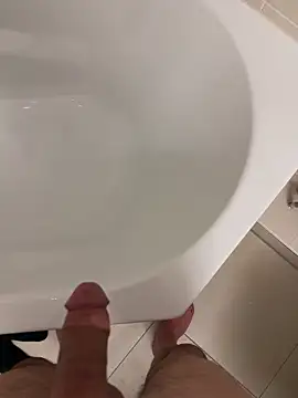 Snapshot of KielerMen chatting on February 27, 11:27 pm KielerMen online show from February 27, 11:27 pm