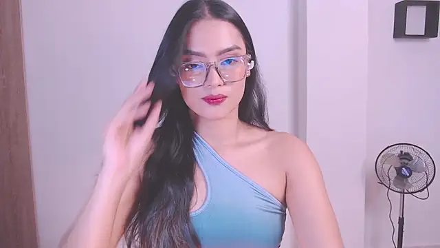 Snapshot of 1eve_rox chatting on November 27, 8:33 pm 1eve rox online show from November 27, 8:33 pm