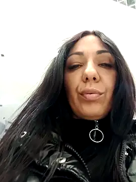 LeticiaWoods online show from March 15, 2:45 pm