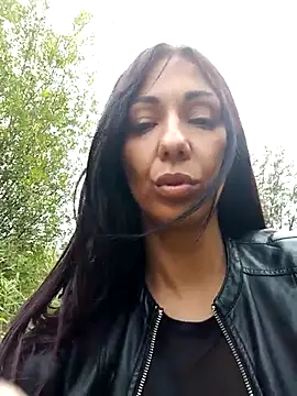 LeticiaWoods online show from September 14, 1:43 pm