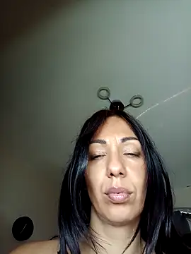 LeticiaWoods online show from September 15, 9:31 am