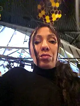 LeticiaWoods online show from November 9, 1:53 pm