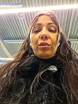 Snapshot of LeticiaWoods chatting on February 15, 2:14 pm LeticiaWoods online show from February 15, 2:14 pm