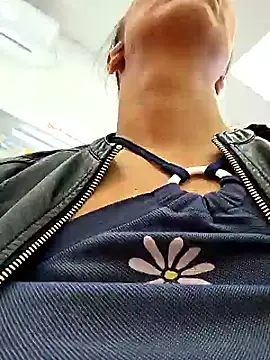 LeticiaWoods online show from June 11, 2:48 pm