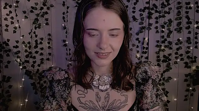 risha laas online show from September 26, 8:13 pm