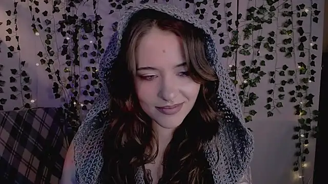 risha laas online show from March 12, 8:15 pm