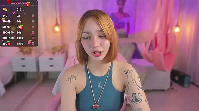 LITTLE-VIVI online show from December 7, 3:47 am