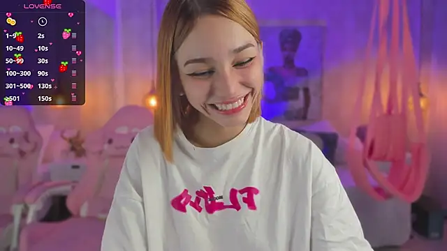 LITTLE-VIVI online show from December 9, 4:23 am