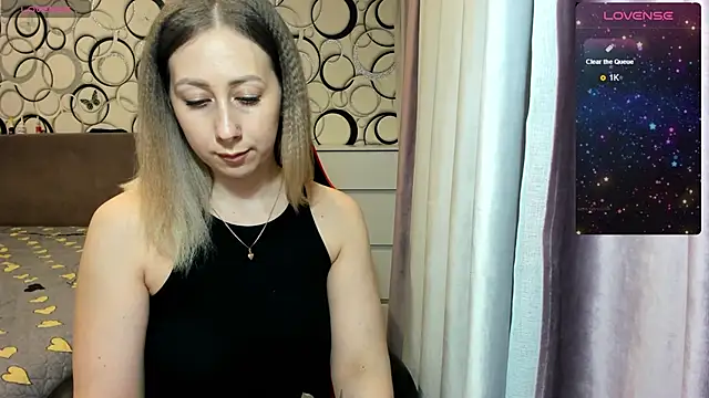 KristinaVegasss online show from February 17, 12:59 pm