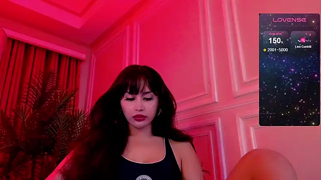 YOURCRISTINAS online show from June 15, 5:26 pm