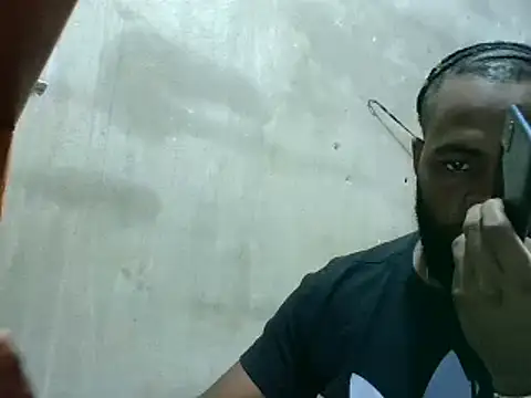 2ocmaxi online show from February 5, 6:15 pm