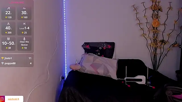 Snapshot of Sallye_ chatting on January 11, 6:56 am Sallye online show from January 11, 6:56 am