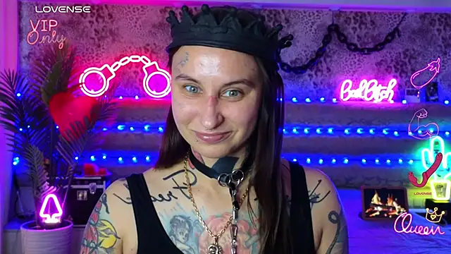 Snapshot of Cool_Freak_ chatting on February 27, 10:37 am Cool Freak online show from February 27, 10:37 am